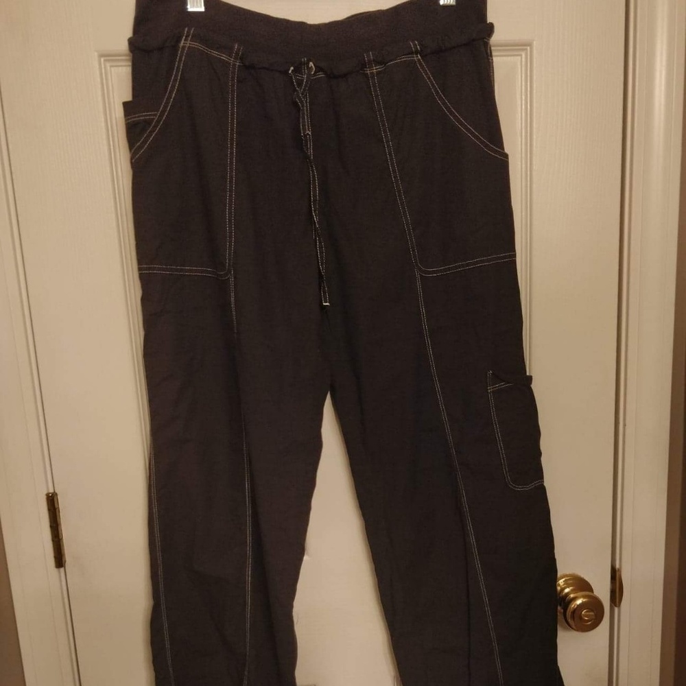Black cargo pants